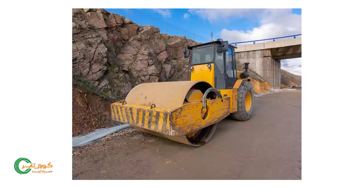 غلتک یا Compactor یکی از ماشین های راهسازی و معدنی است